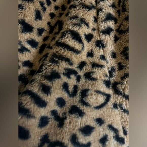 UBU Leopard Printed Orange Lining Vest. Size Extra Large. - Picture 4 of 8